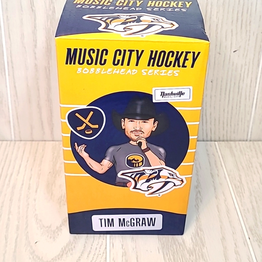 Tim McGraw Nashville Predators Bobble Head - New